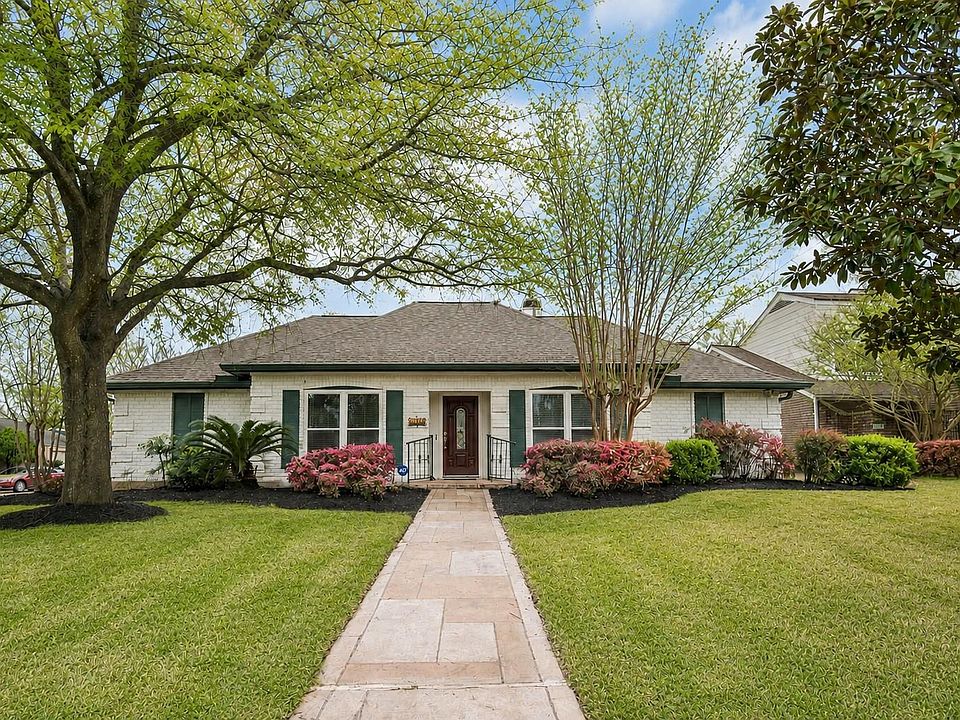 1st image of 1003 Honey Hill Drive