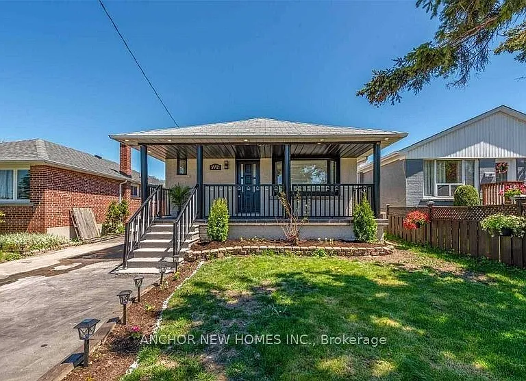 112 Glenshephard Dr #BASEMENT — Photo 1