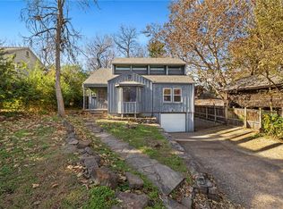 649 N Wilson Ave, Fayetteville, AR 72701