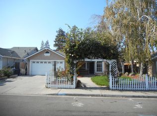505 Brigadoon Ln, Waterford, CA 95386