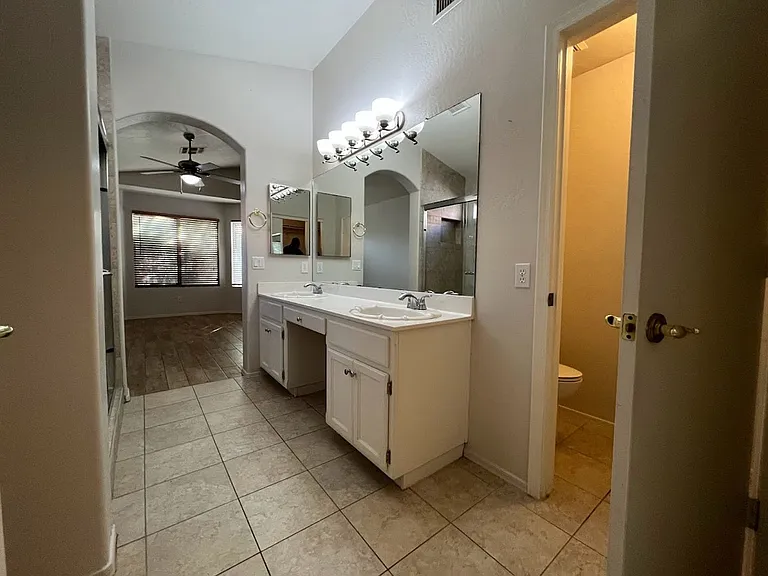 8347 W Audrey Ln — Photo 18