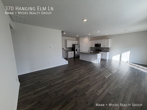 5th image of 370 Hanging Elm Ln