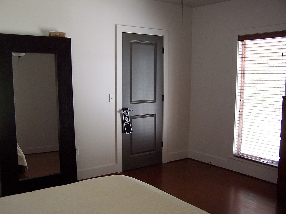 2nd image of 50 S School Ave APT 1