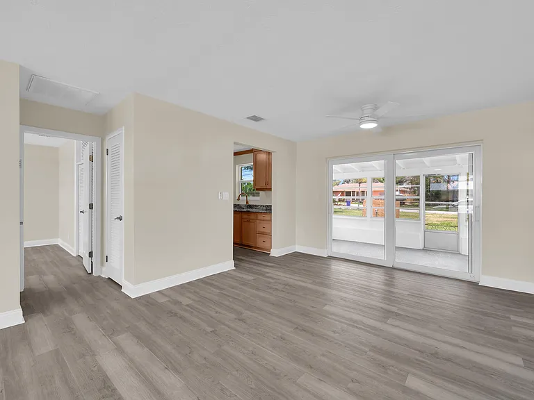 19035 SE Southgate Dr — Photo 10