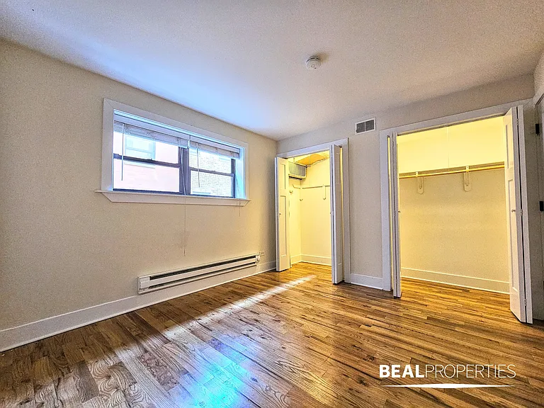 555 W Arlington Pl — Photo 22