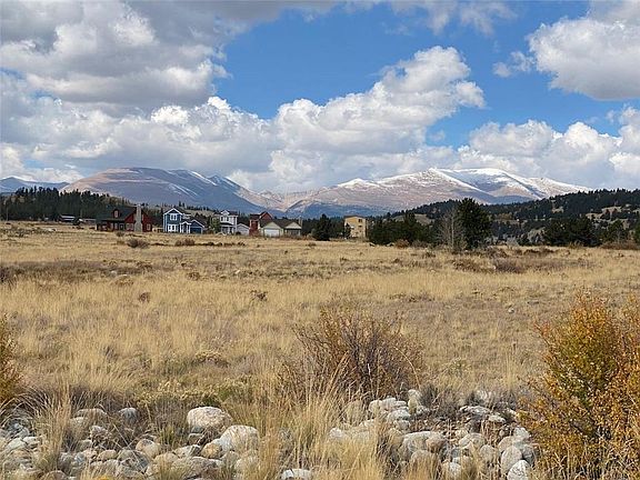 3rd image of Trout Creek Dr
