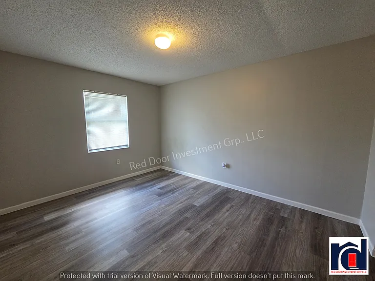 3831 NE 41st St #D — Photo 13