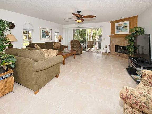 5th image of 637 Pinellas Bayway S #21