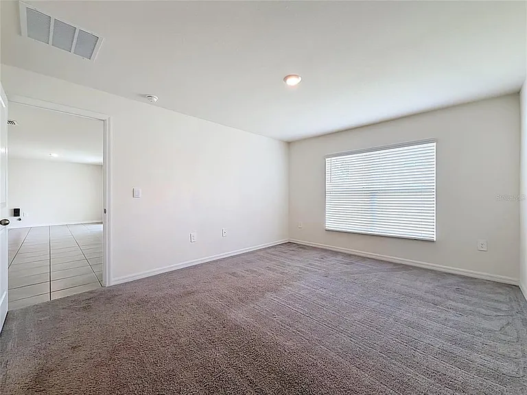 6698 SE 3rd Loop — Photo 15