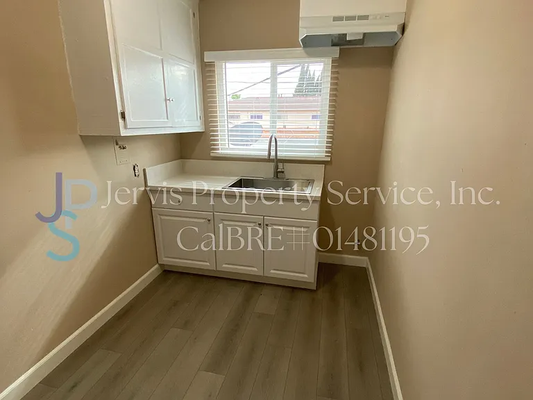 7018 Marbrisa Ave #S — Photo 4