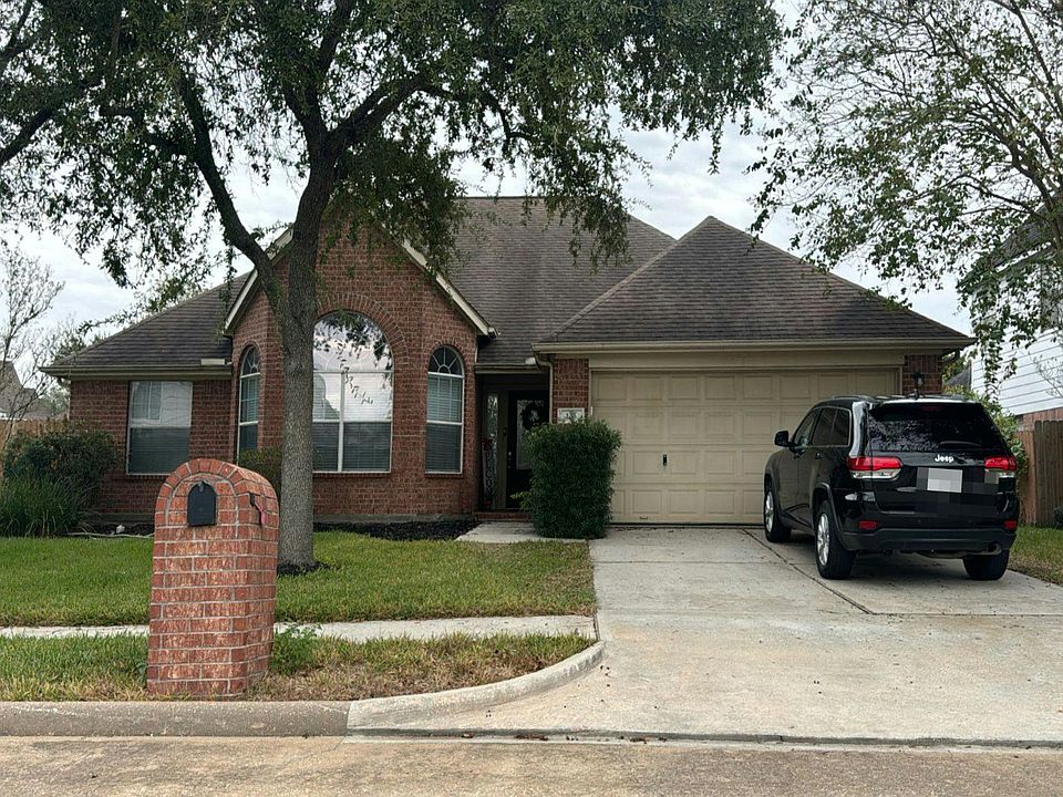 1st image of 123 Crabapple Dr