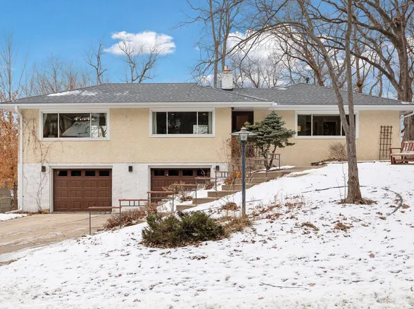 4212 Beverly Ave, Golden Valley, MN 55422