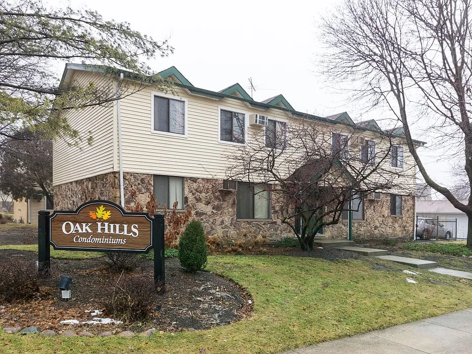 8300 Oak Leaf Dr #802