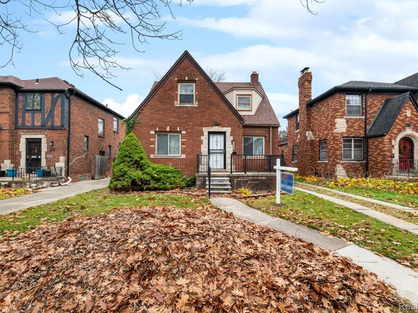 3526 Yorkshire Rd, Detroit, MI 48224