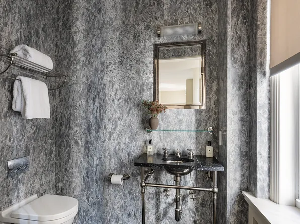 40 East 66th Street 9A image 12 of 13