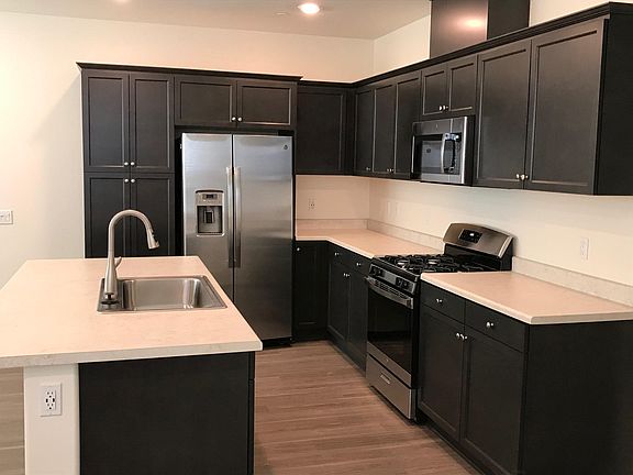 2nd image of 30410 Town Square Dr