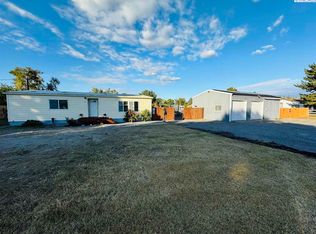 255 E 23rd Ave, Kennewick, WA 99337