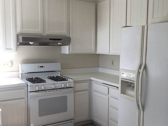 2nd image of 174 W Spanish Moss Pl