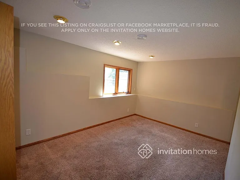 15684 Cumberland Ave W — Photo 13