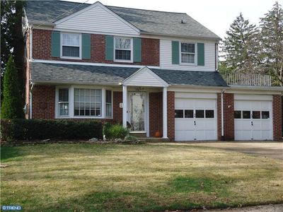 112 Saint Martins Rd, Cherry Hill, NJ, 08002