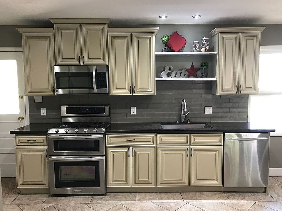 kitchen main wall