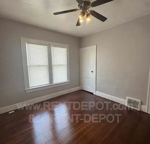 621 Covert Ave — Photo 7