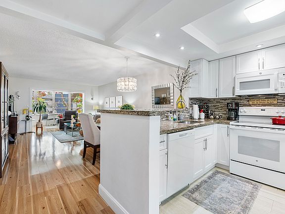 4th image of 7837 Golf Circle Drive #212