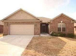 5385 Sanson Dr, Conway, AR 72034