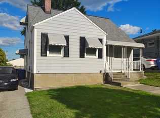 4343 W 52nd St, Cleveland, OH 44144