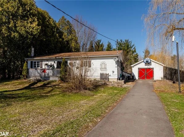 3155 Saint Amant Rd, Severn, ON L0K 2C0