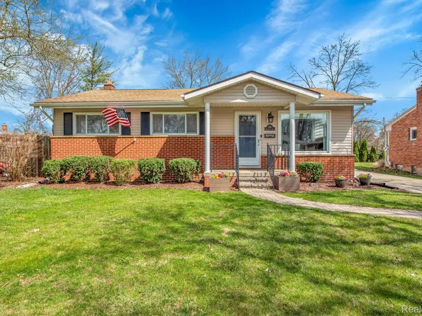 1748 Cresthill Ave, Royal Oak, MI 48073