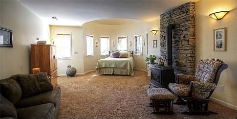 5th image of 135 Molina Dr