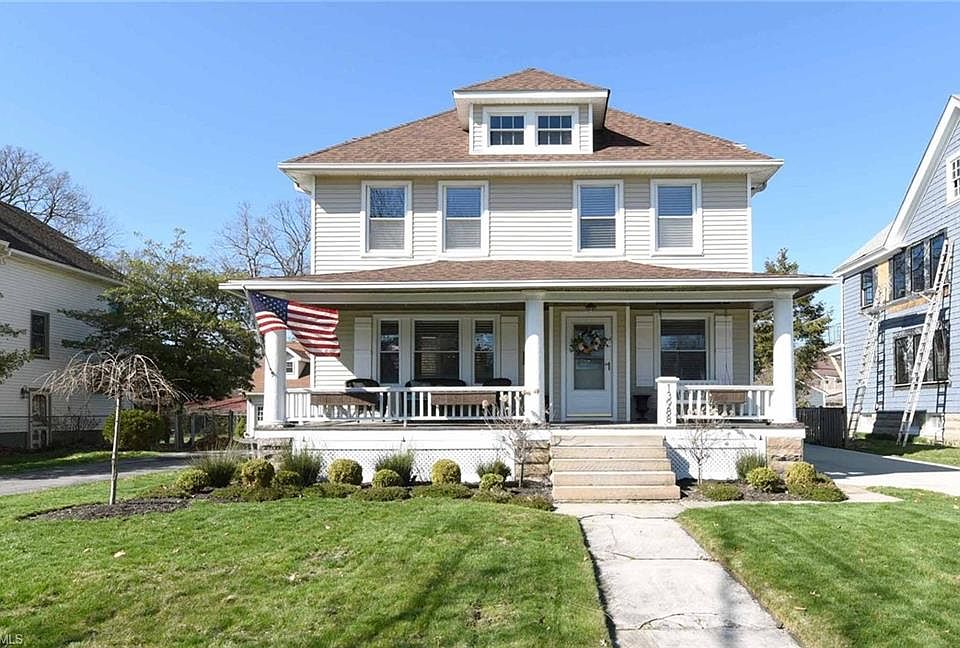 1st image of 13988 Clifton Blvd