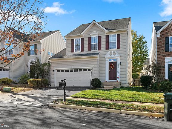 2nd image of 15015 Danehurst Cir