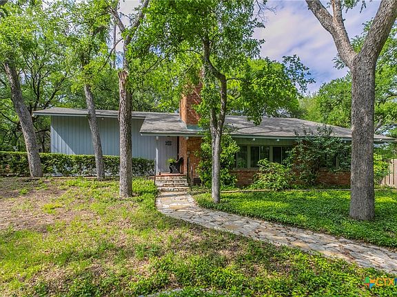 3rd image of 2518 Marlandwood Rd