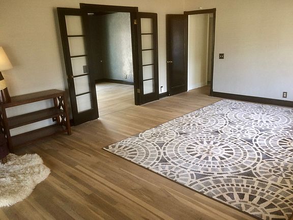 4th image of 2412 E Westcott Ave