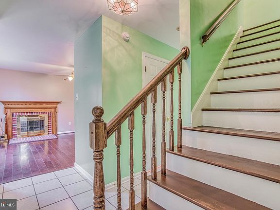 4th image of 726 Fairwind Dr