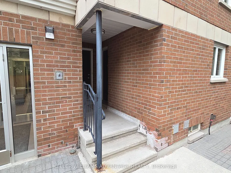 217 Saint George St #37 — Photo 2