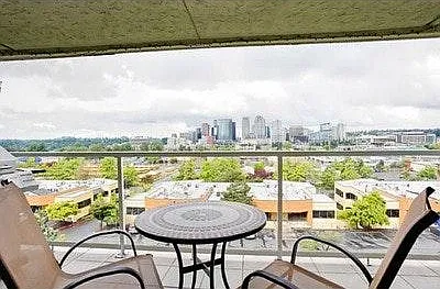 701 122nd Ave NE