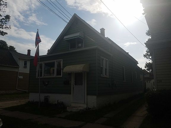 3rd image of 130 Kelburn St