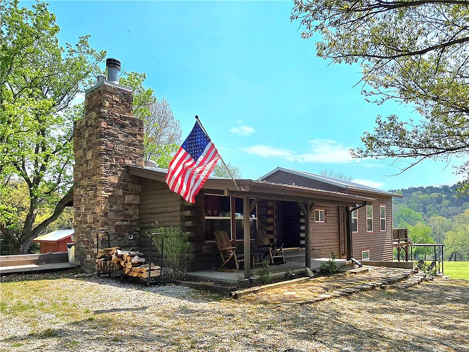 1st image of 824 County Road 455
