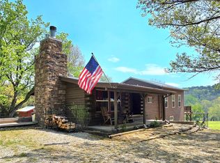 824 County Road 455, Berryville, AR 72616
