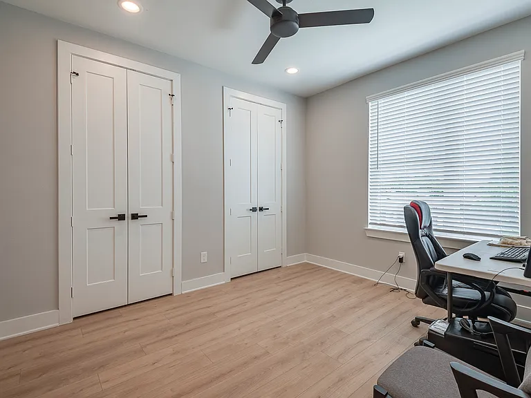 1423 N Carroll Townhomes — Photo 17