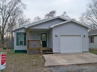 309 S 2nd St, Pekin, IL 61554