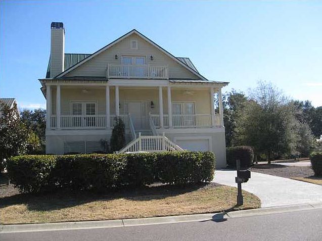 1st image of 4029 Bridle Trail Dr