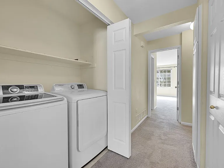 1097 W 112th Ave #B — Photo 17