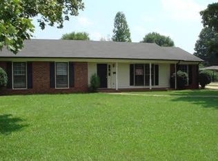 4609 Randolph Rd, Charlotte, NC 28211