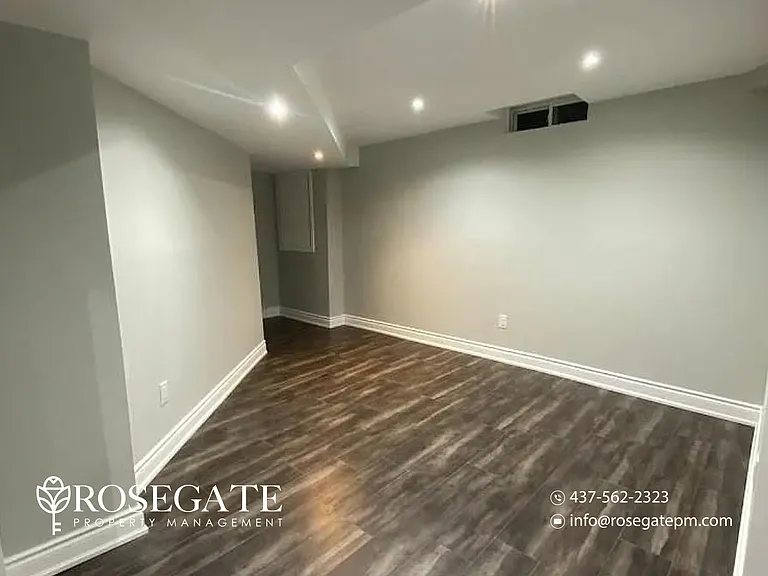 401 Acumen Ct #2 — Photo 6