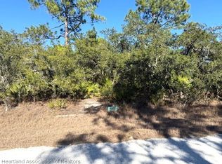 3221 N Dahlia Dr, Lake Placid, FL 33852