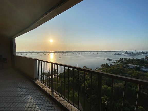 4th image of 5200 N Flagler Drive #1406